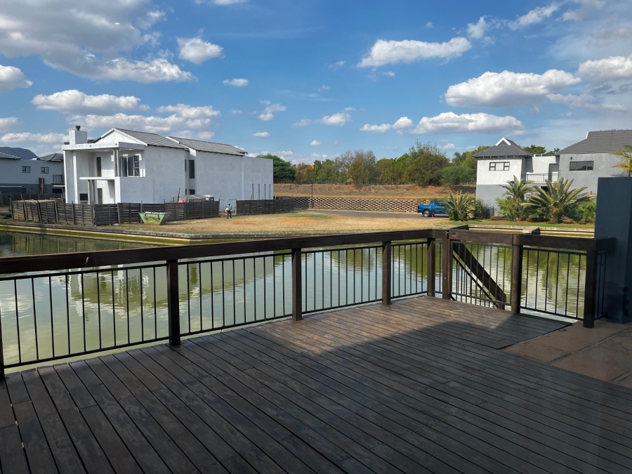 3 Bedroom Property for Sale in The Islands Estates North West